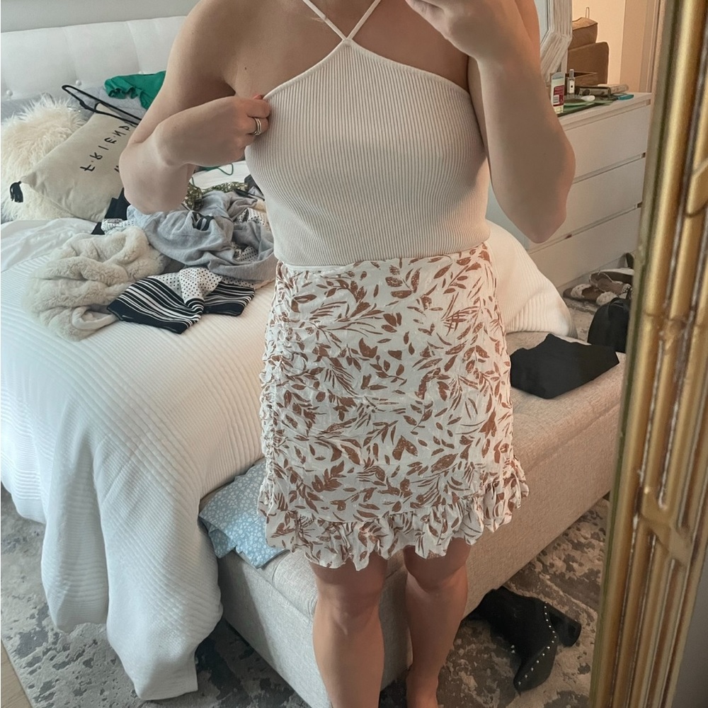 White and brown skirt